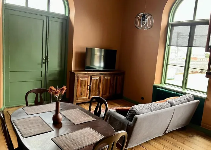 Stationshus Apartment